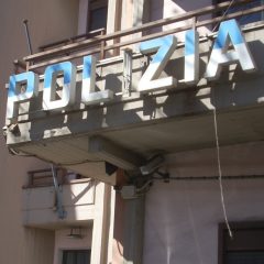 ADRANO. 34ENNE AGGREDISCE SELVAGGIAMENTE IL PADRE