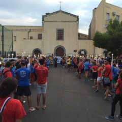 Fiaccolata ad Adrano. “Quello che avete fatto ai frati, lo avete fatto a noi”.