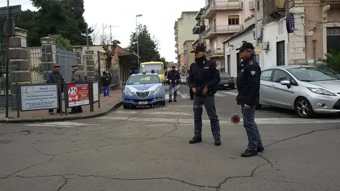 controlli polizia adrano