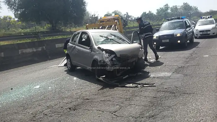 incidente biancavilla