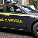 Catania. Arrestato finanziere. Avrebbe prospettato anche ad operatori commerciali di Adrano e Acireale la possibilità di evitare controlli fiscali