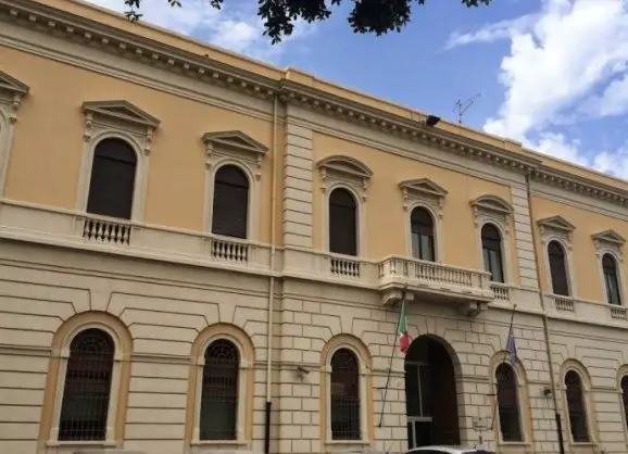 Catania. Rivolta nel carcere di piazza Lanza. Due reparti in mano a detenuti