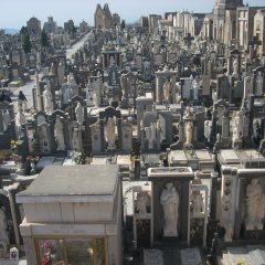 Adrano. Cimitero chiuso dal 17 al 19 aprile 2023 per interventi di diserbo chimico