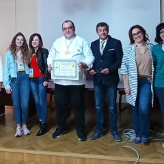 BIANCAVILLA. STUDENTI DELL’ALBERGHIERO “CHINNICI” DI S. M. DI LICODIA PREMIANO CHEF TRIMARCHI