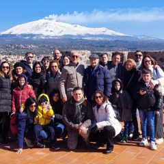 ADRANO. LA PRO LOCO DI LICATA INCANTATA DAL CASTELLO NORMANNO E DALLA CHIESA DI SANTA LUCIA