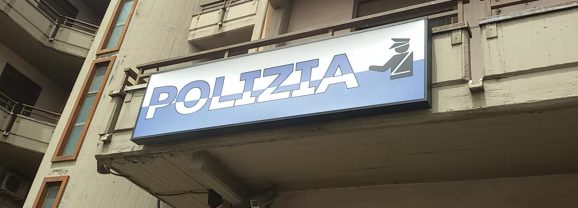 Adrano. 28enne acese arrestato dalla Polizia di Stato per furto di parti d’auto