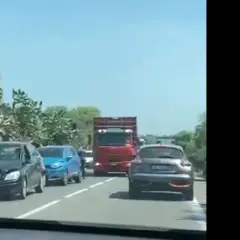 Paternò. Tamponamento lungo la strada statale 284. Coinvolte diverse autovetture