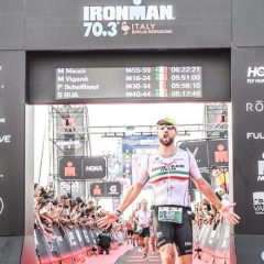 Cervia. “Iron Man 2023”. Ottimo risultato dell’atleta adranita, Salvo Bua, ufficiale della Marina militare, alle sfide di triathlon