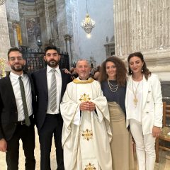 Catania. Ordinato sacerdote don Alfredo Caruso, avvolto dall’abbraccio dei figli e della comunità adranita