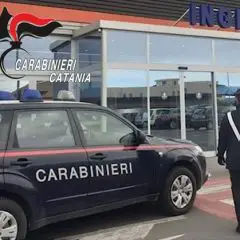 Biancavilla. Carabinieri denunciano una donna che, in 2 giorni, aveva rubato 300 euro di merce da un supermarket