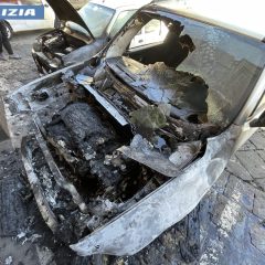 Adrano, avevano dato fuoco a due auto: individuati dalla Polizia