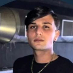Adrano in lacrime per Stefano, il ragazzo perbene che avrà 19 anni per sempre