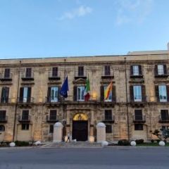 Sicilia. La Giunta regionale sospende tre dirigenti dopo le indagini della Procura