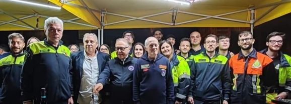 Protezione Civile Adrano. 13 dicembre 1989 – 13 dicembre 2025. “Ci siamo ancora”