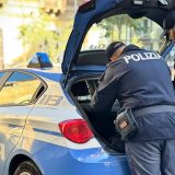 Catania. Folle corsa a bordo di un’auto rubata. Intercettati e arrestati 2 giovani biancavillesi