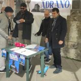 ADRANO. RACCOLTA FIRME DELLA LEGA A FAVORE DELLE FORZE DELL’ORDINE