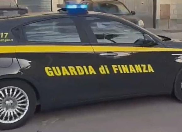 GdiF Catania: Frode nel settore dei carburanti. Sequestrati 8.000 litri di gasolio “Annacquato” presso un distributore di Paternò.