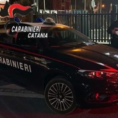 Biancavilla. Notte movimentata: si sottrae al controllo e aggredisce i carabinieri. 26enne arrestato dalla radiomobile di Paternò