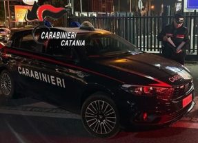 Biancavilla. Notte movimentata: si sottrae al controllo e aggredisce i carabinieri. 26enne arrestato dalla radiomobile di Paternò