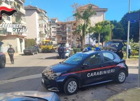 Acireale, quartiere “San Cosmo”. Controlli dei Carabinieri con Polizia Municipale e tecnici Enel: denunce e sanzioni