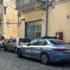 Adrano. Rapina all’ufficio postale di via Stazione