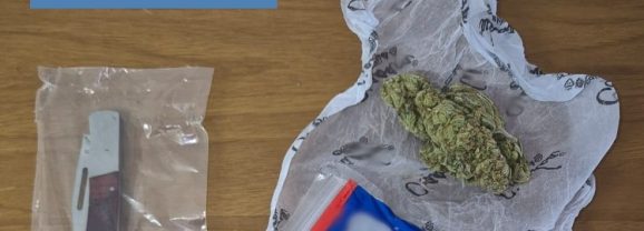Adrano. Trovato con coltello in auto e 10 grammi di marijuana negli slip. 38enne denunciato dalla Polizia di Stato