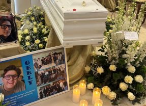 Adrano in lacrime per Gerlando. La camera ardente a palazzo Bianchi