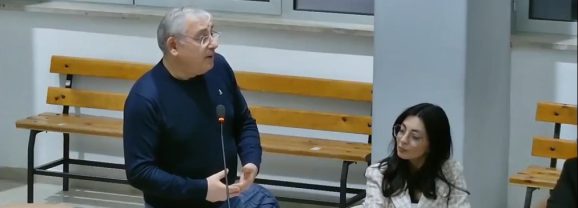 Adrano. La lettera anonima al sindaco. Solidarietà a Mancuso anche dai consiglieri Bulla e Cappella