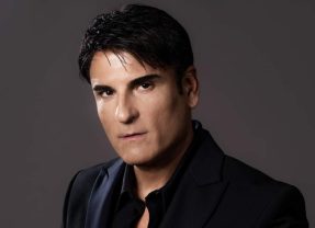 Adrano. Il 29 luglio 2026 concerto di Sal Da Vinci in piazza Umberto