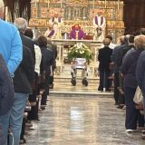 Adrano. Folla commossa in chiesa Madre per l’addio alla prof.ssa Maria Gitto