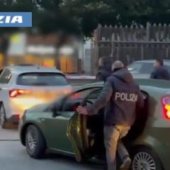 Catania. Rapinano un corriere per rubare sigarette. Due catanesi tratto in arresto dalla Polizia di Stato