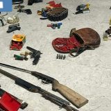 Adrano. Maxi sequestro di pistole e fucili. Arrestati 4 adraniti dalla Polizia di Stato, una quinta persona denunciata