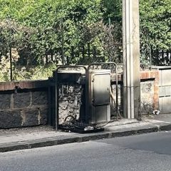 Adrano. Centralina elettrica distrutta dalle fiamme