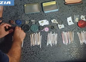 Catania: sequestrati oltre 60 spinelli all’esterno di villa Bellini. Tre soggetti segnalati come assuntori.