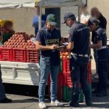 L’ operazione antiabusivismo della polizia di stato nel territorio di Adrano: sequestrati 320 KG di prodotti e sanzionati 2 ambulanti per 12.000 euro