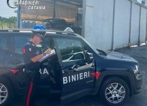 Adrano. Lavoro nero e violazioni ambientali: sequestrato dai carabinieri un autolavaggio