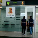 Truffe online, la Polizia di Stato scopre un falso sito di autonoleggio: tre persone individuate