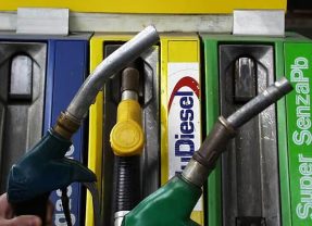 Caro Carburanti, Schifani sente Salvini: «Ministro sensibile a nostre proposte, al tavolo di Milano anche gli autotrasportatori siciliani